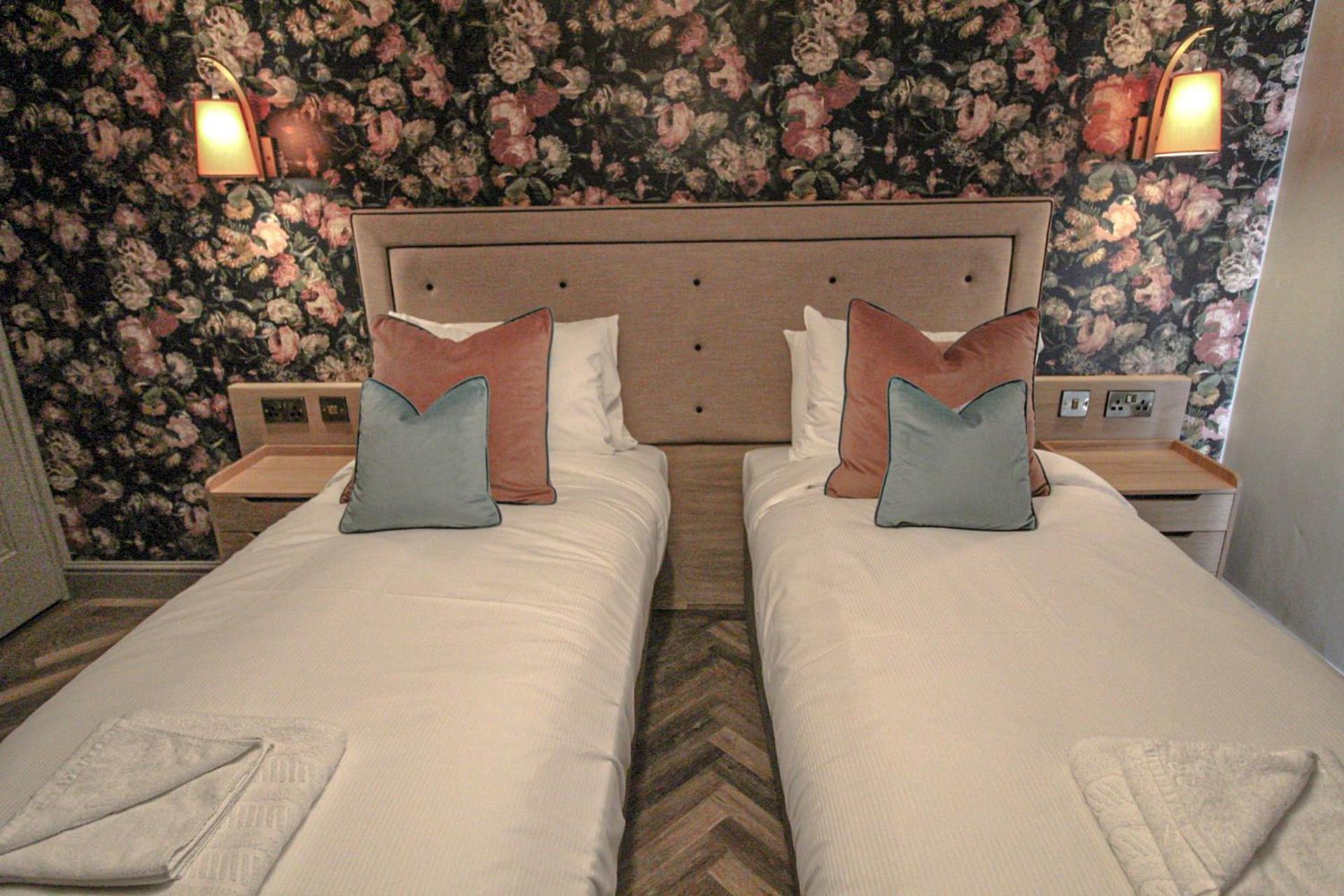 The Pooley Bridge Inn Room photo